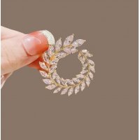 XSB288 - Elegant round Collar Pin Brooch